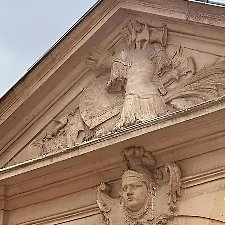 St Croix Style Haussmannien Lumineux 